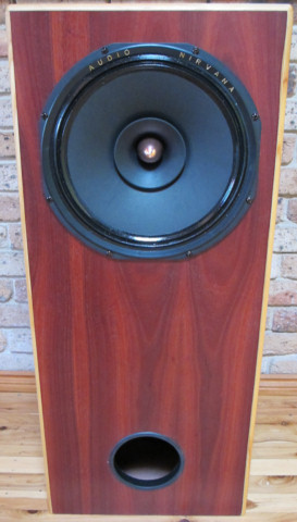 full range speaker cabinet
